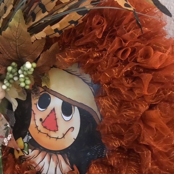 Scarecrow Fall Wreath - Picture 8 of 8